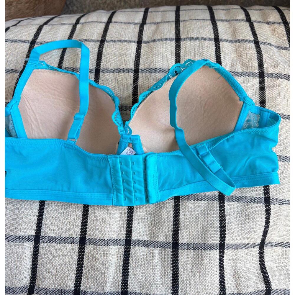 Adore Me blue lace bra size 38C. No push up - Picture 2 of 3